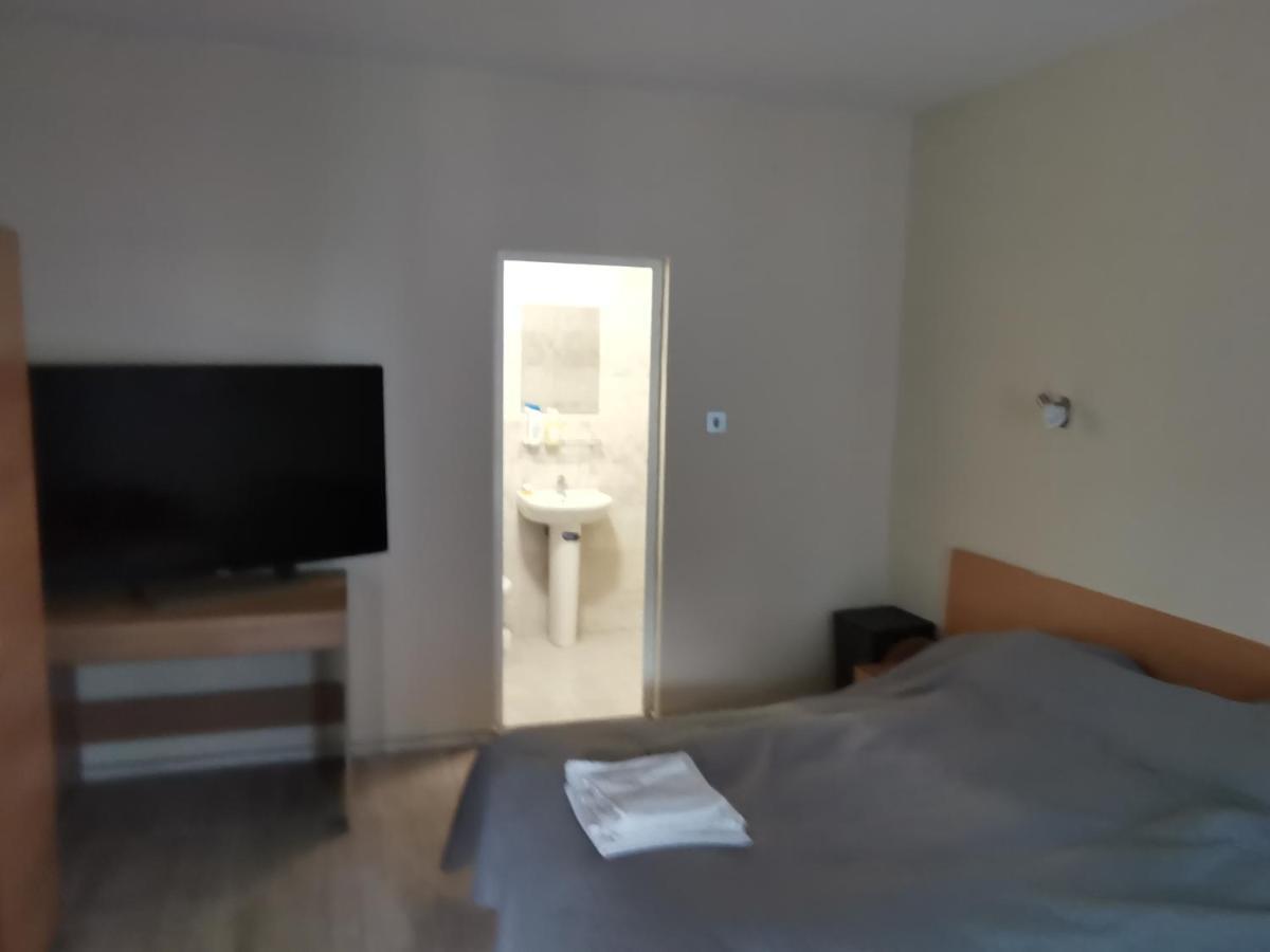 Hotel Zora Видин Экстерьер фото